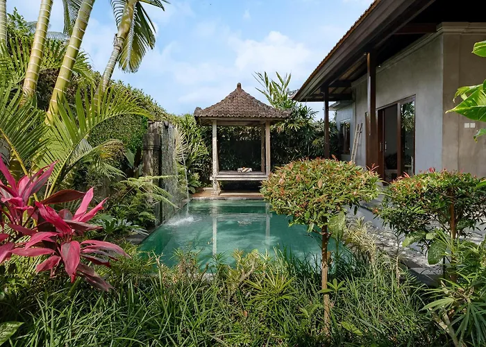 Villa Pratiwi