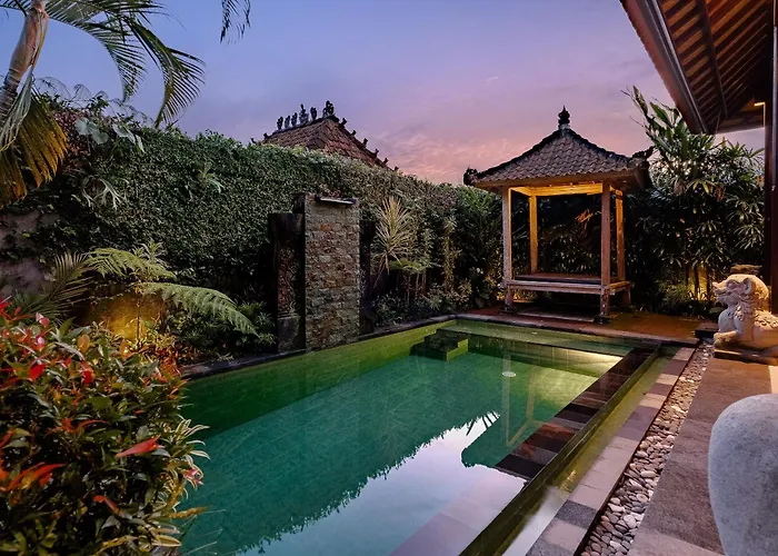 Villa Pratiwi
