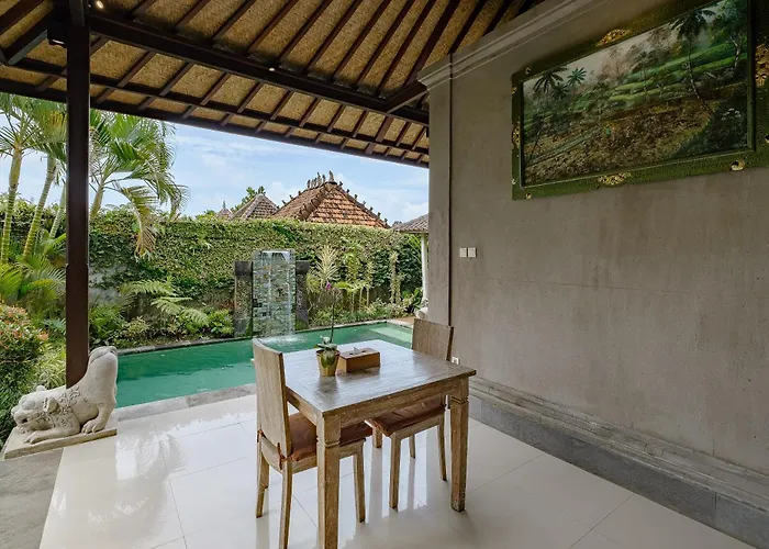 Pratiwi Villa